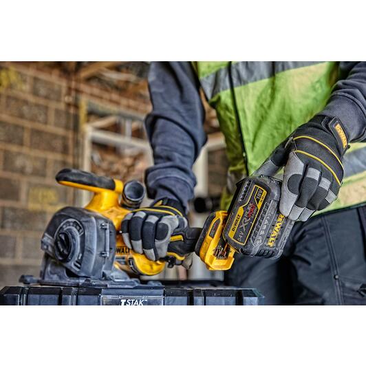 dewalt_dcg200t2_qw