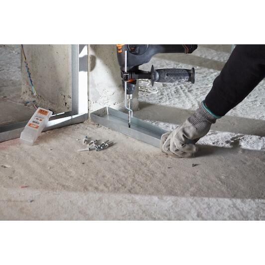 spit_224740