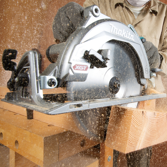 makita_rs002gt101