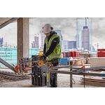 dewalt_dcg418x2_qw