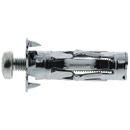spit_060145_2