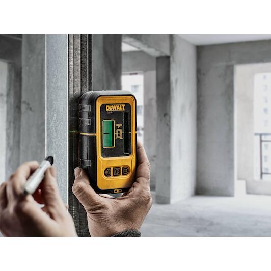 dewalt_de0892g_xj_12