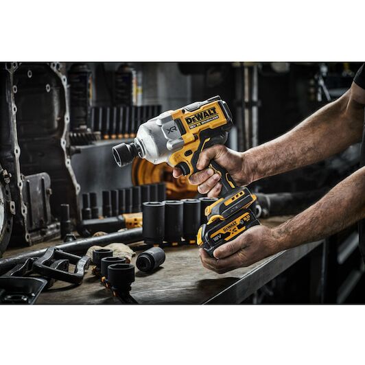 dewalt_dcf961n_xj