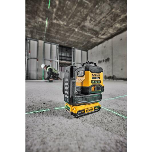 dewalt_dcle34031d1_qw_12