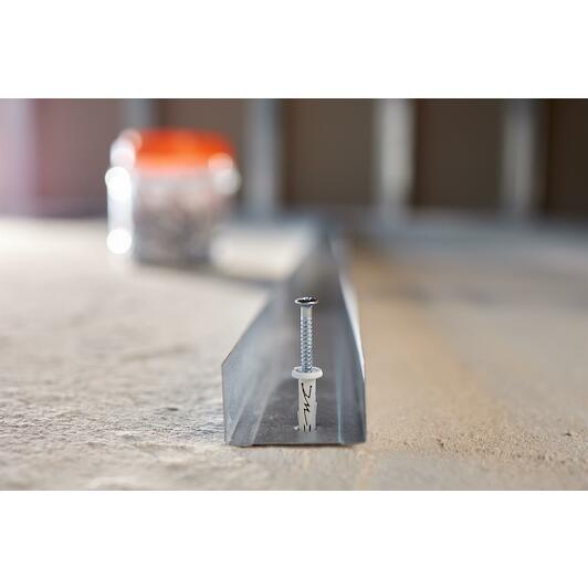 spit_060126_14