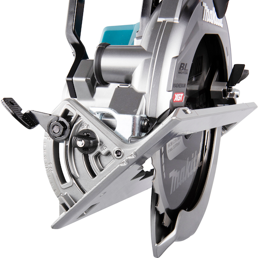 makita_rs002gt101