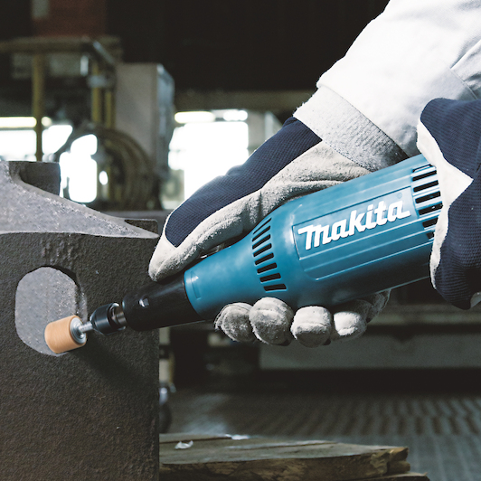 makita_gd0603
