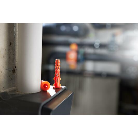spit_057070_10