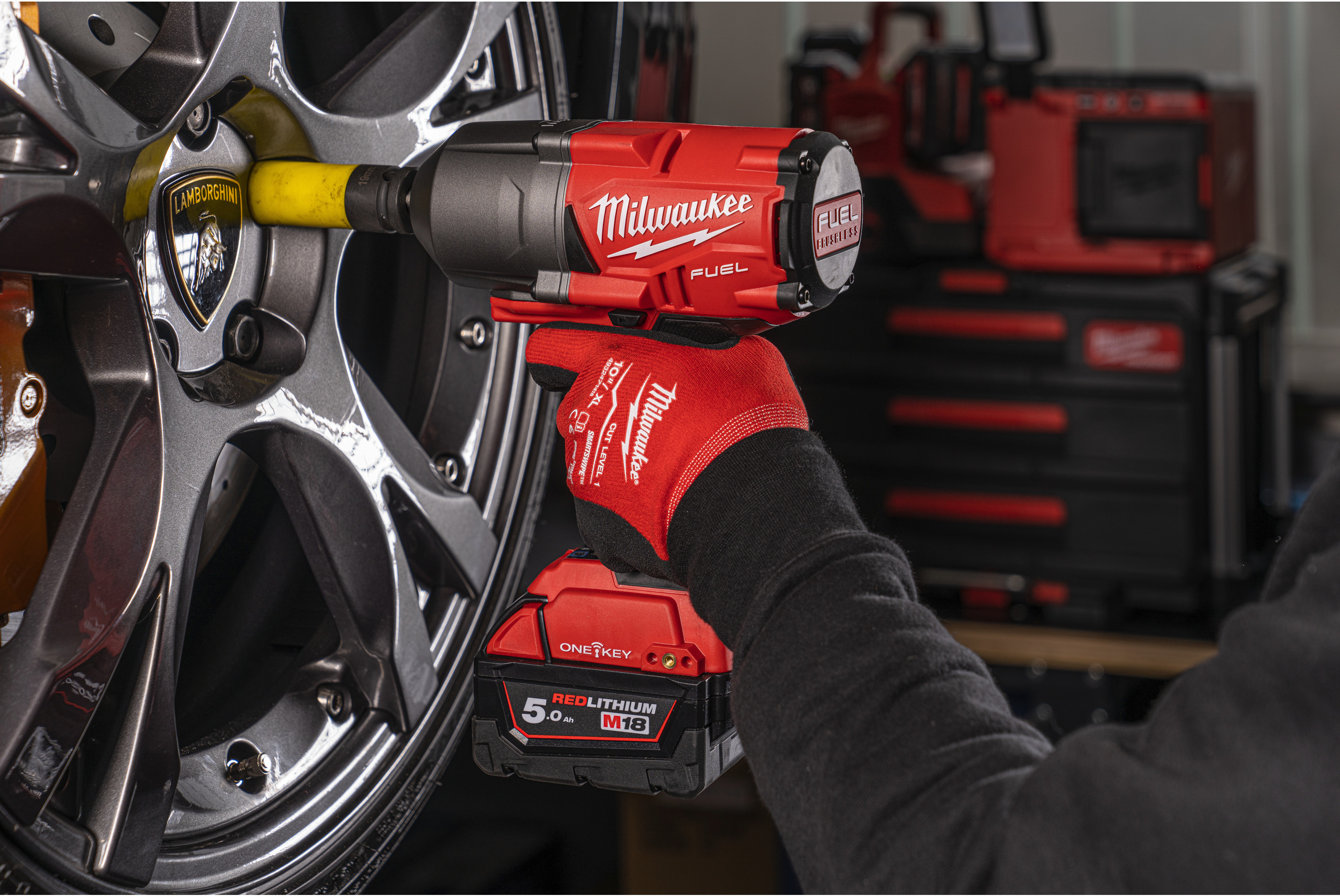 Cordless Impact Milwaukee Pneumatic Impact Wrench MILWAUKEE M18