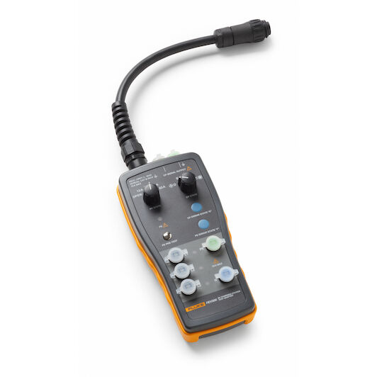fluke_5348008