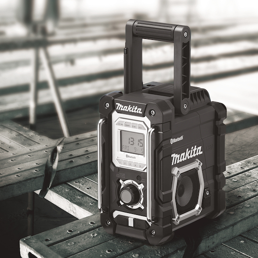 makita_dmr106b