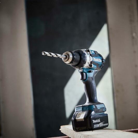 makita_dhp489rtj