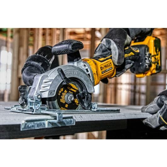 dewalt_dcs571nt_xj_11