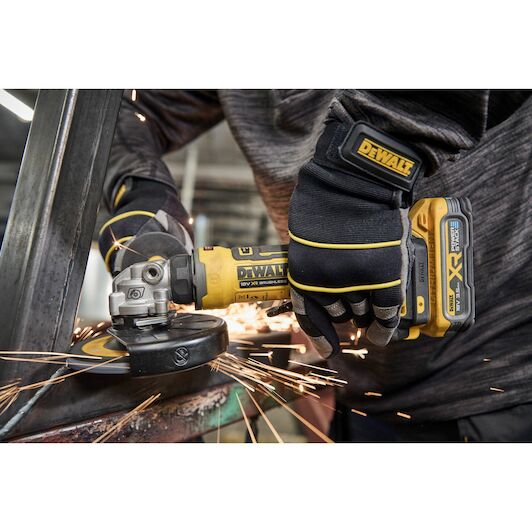dewalt_dcg404nt_xj_7