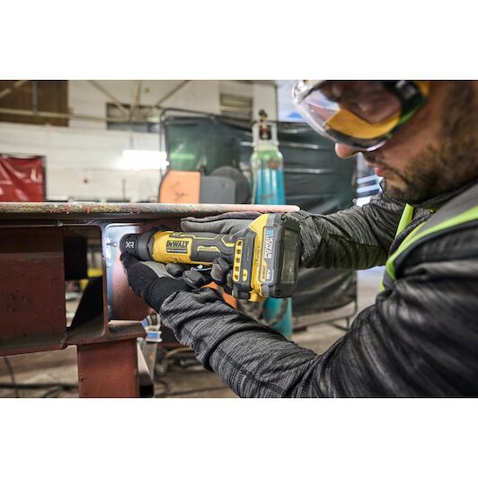 dewalt_dcg420n_xj_6