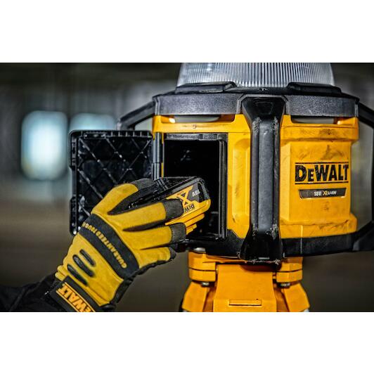 dewalt_dcl074_xj_8