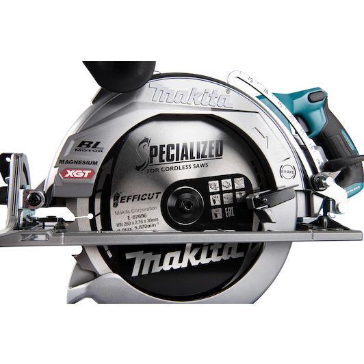 makita_rs002gt101