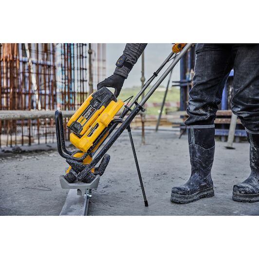 dewalt_dcps330n_xj_23