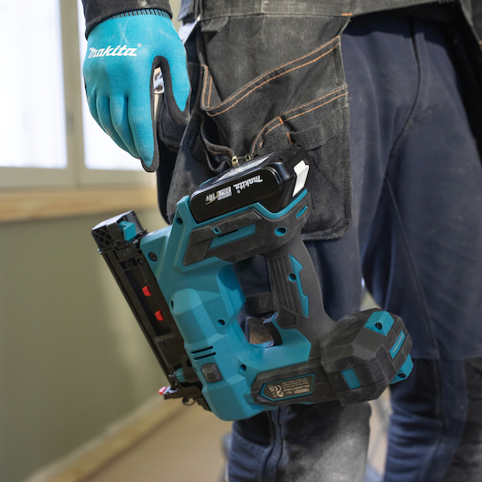makita_dbn501zj_24